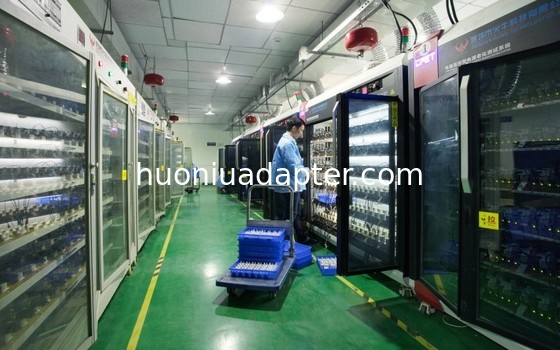 chất lượng Bộ điều hợp điện AC DC nhà máy sản xuất